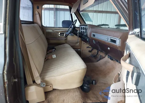 1986 Chevrolet C10 from USA, damaged, VIN 2GCDC14H0G1151370